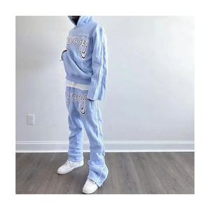 Conjuntos de dos piezas de invierno personalizados para hombre, Sudadera con capucha y borde de dobladillo crudo cortado con estampado de algodón, pantalón acampanado, chándal con logotipo apilado - Product Image 1