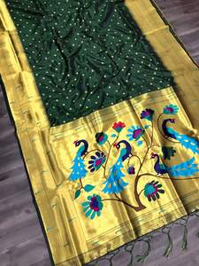 El último diseñador de FabZone, Banarasi Silk Zari Weaving Border Saree, étnico de alta calidad para adultos para fiestas, ocasiones especiales - Product Image 3