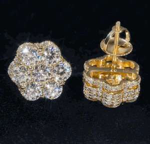 925 Plata de Ley 3,00 TCW corte redondo oculto Halo Moissanite pendientes para mujer/regalo de aniversario joyería para sus tachuelas de diamante - Product Image 4