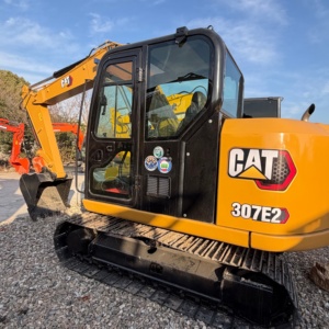 Excavadora de cadenas Caterpillar 307E2 original, modelo 2020, 20 toneladas, motor MAN, usada, en buen estado. - Product Image 5