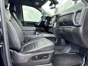2021 GMC Sierra 3500 Denali Leather Seats Boîte de vitesses automatique arrière en aluminium - Product Image 3
