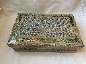 Elegante joyero de madera con incrustaciones de madreperla, caja de regalo distintiva para oportunidades al por mayor - Product Image 2