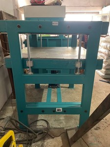 Plastic Waste Recycling Hot Press Machine for Flat Sheet Production | Manual Type 1.5M X 1.5M - Product Image 2