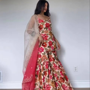Último Modelo de Salwar Indio Bollywood para Mujer, Blanco, con Estampado Digital, de Seda Chinon Pura, Corte Regular, Secado Rápido, para Todas las Temporadas, Ideal para Fiestas y Bodas - Product Image 1