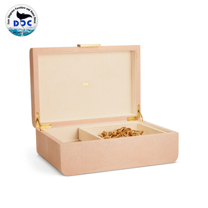 Caja de Joyería Grande de Terciopelo de Lujo Personalizada DPC, Estilo Moderno Shagreen, Disponible en 2 Colores, Decorada con Accesorios Dorados, Modelo 0006 - Product Image 2