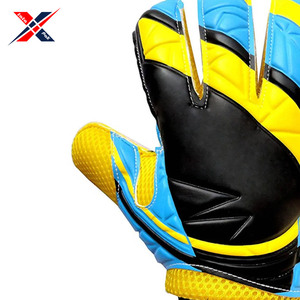 2025 gants de gardien de but de haute performance en cuir conçu pour la protection supérieure de la poignée adulte unisexe et l'utilisation du jeu de confort - Product Image 3