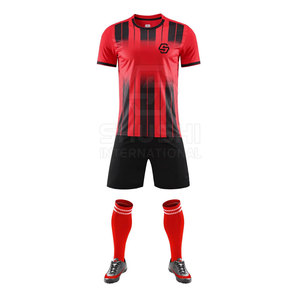Vente en gros 2025 – Maillot de football unisexe pour adulte, 100 % polyester, manches courtes, séchage rapide, toutes saisons, couleur personnalisée, haute qualité - Product Image 4