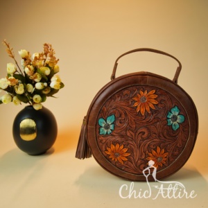 Nuevo estilo occidental Herramientas de mano Tallado Elegante Bolso Sling Bag Crossbody Hombro Boho Bolsos Mujer - Product Image 1