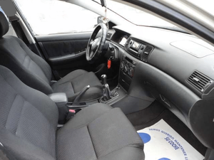 รถ SUV ปี 2023 มือสอง สภาพดี 8 สูบ ไฮบริด ไฟฟ้า เกียร์อัตโนมัติ 6 สปีด เบาะหนังสีเข้ม หลังคาซันรูฟแบบพาโนรามา 360 องศา ด้านหลัง - Product Image 4