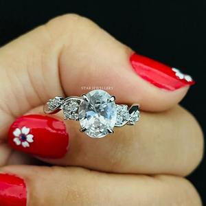 14K oro sólido 2,00 Ct Oval Moissanite Diamond Solitaire anillo de compromiso, Oval Cut Moissanite Diamond Solitaire Diamond Ring - Product Image 5