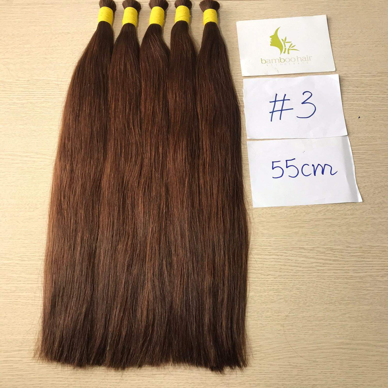 สีน้ำตาล