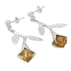 "Gold Plated Vintage Pearl Flower <b>Earrings</b> for Women's Daily Wear Gift" - Product Image 2