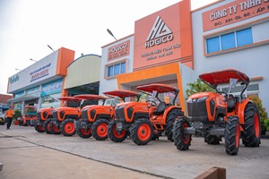 Tractor Agrícola Kubota L5228DT 4WD de 40HP Diésel, Tractor de Ruedas con Bajo Consumo de Combustible, Equipo Agrícola para Campos de Arroz - Product Image 3