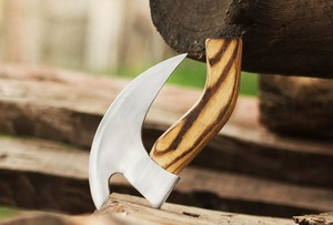 Hacha de pizza de acero inoxidable estilo vikingo de alta calidad, cuchillo de cocina forjado a mano con mango de madera de Fresno, Funda de cuero MOQ 5 uds - Product Image 5