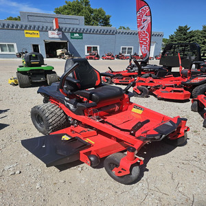 เครื่องตัดหญ้าแบบ Zero Turn รุ่น Premium Gravely ZTX 48 สำหรับงานอุตสาหกรรม พร้อมถังเก็บหญ้า เหมาะสำหรับการดูแลรักษาพื้นที่ในสวน บ้านพักอาศัย และธุรกิจจัดสวน - Product Image 1