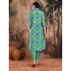 Kurta de chifón verde con estampado geométrico para mujer, con mangas tres cuartos, top de uso diario y palazzos - Product Image 4