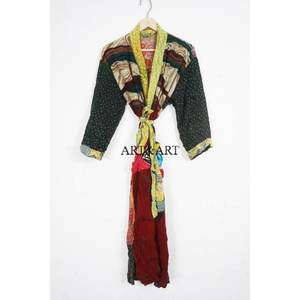 Handmade 100% Silk Elegant Bohemian Floral Pattern Kimono Robe for Women Casual Morning Tea Coat for Bridesmaids - Product Image 6