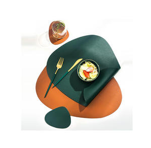 Tapis de plaque en cuir Petit sous-verre de forme ronde Sous-verre en cuir Imperméable et fait à la main brillant poli avec vente - Product Image 1