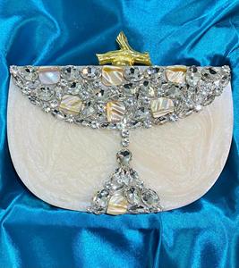 <b>WHITE</b> RESIN AND METALLIC Indian Handicraft Resin Custom Type <b>Clutch</b> Bag for Women - Product Image 1