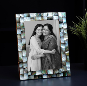 Cadre en nacre artisanal complexe-Incrustation florale et géométrique pour un décor sophistiqué - Product Image 5