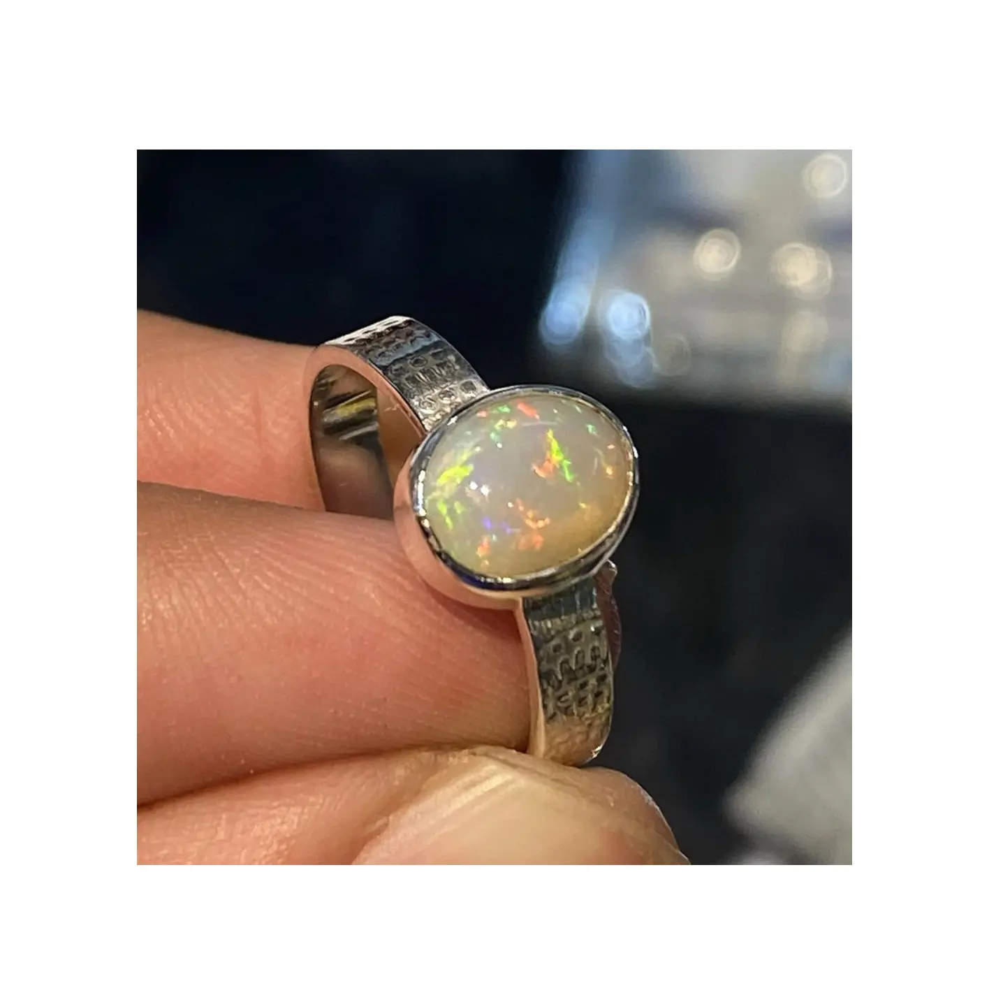 Indian Vervaardigd Best Verkopende Edelsteen Opaal Voor Meisjes Giften Gebruik Edelstenen Ring Voor Wereldwijde Levering Handgemaakt Product