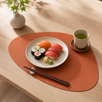 Set de table en similicuir de luxe Cici, imperméable, résistant à l'huile, facile à nettoyer, couleur et taille personnalisées, épaisseur 2 mm, 43x34 cm