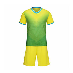 Conjunto de Uniforme de Fútbol para Hombre 2025, Transpirable, Ligero, de Poliéster, Manga Corta, Jersey Estampado con Nombre del Equipo, Traje de Entrenamiento - Product Image 1