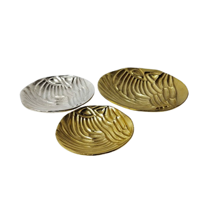 Plateau de service moderne en aluminium en forme de cœur pour la maison, l'hôtel, le restaurant et le camping. - Product Image 5