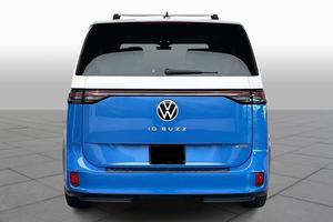 Volk swa gen ID- Buzz 1ère édition 2025, transmission intégrale AWD, moteur électrique EV, énergie automatique, monospace - Product Image 3