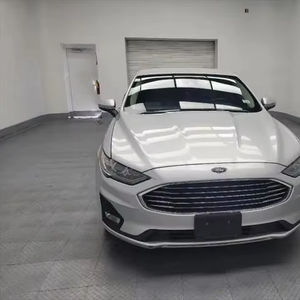 Ford Fusion SE 2019 - Product Image 1