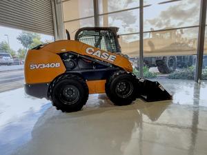 Chargeuse compacte sur pneus CASE SV340B, 90 CV, diesel, machine de construction robuste, boîte de vitesses, pompe, moteur - Product Image 6