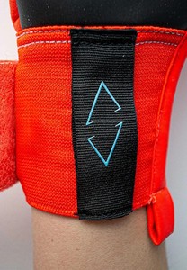 Gants de gardien de but en cuir de qualité supérieure personnalisables sur mesure coupe personnalisée poignée en latex de football en gros - Product Image 5