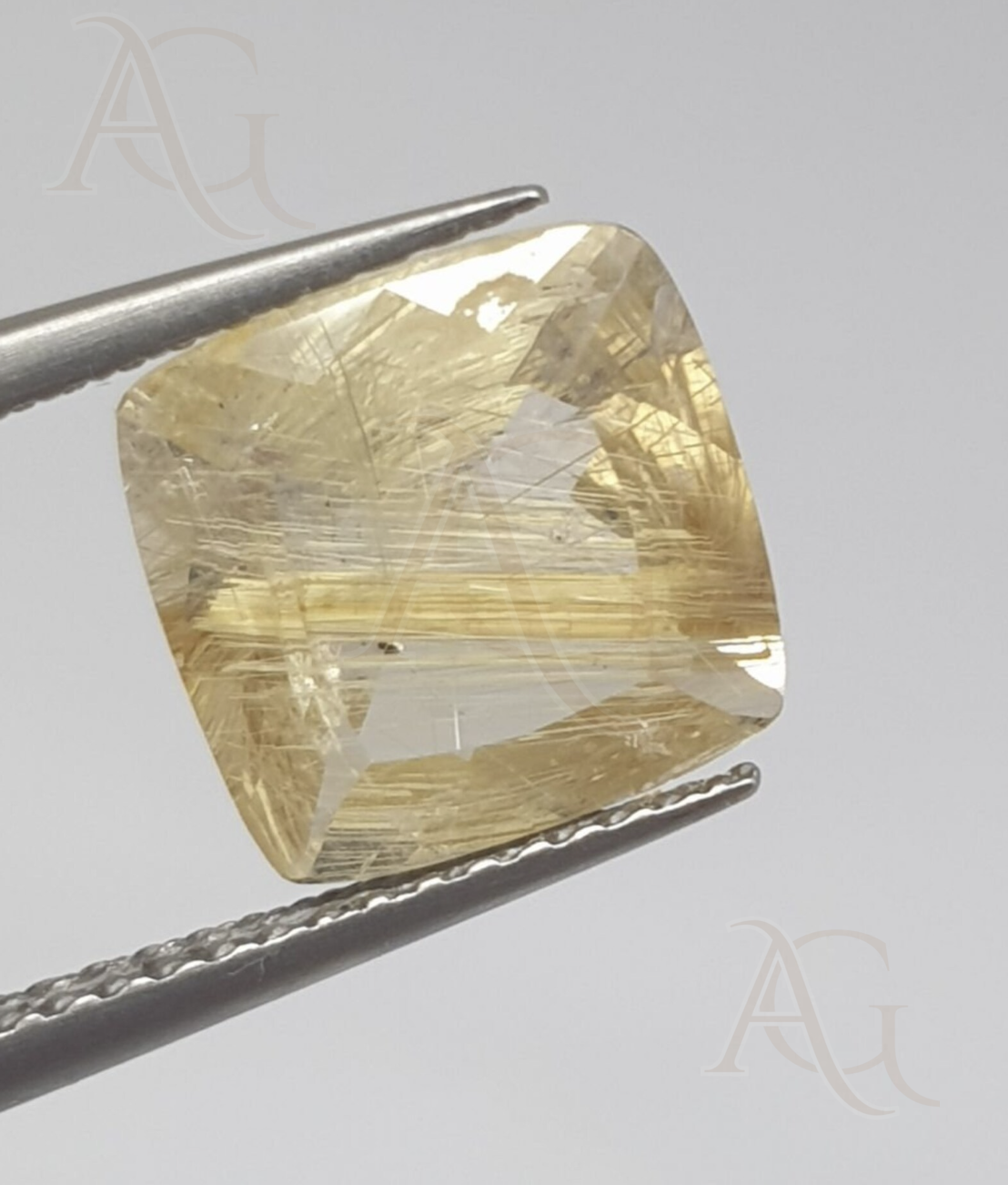 Comme indiqué dans les images