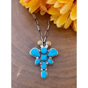 Pin/Colgante de Libélula Turquesa Hecho a Mano por Artesanos Navajo con Incrustaciones de Múltiples Piedras y Bisel de Plata Esterlina - Product Image 1