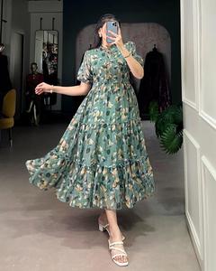 Vestido Maxi Floral de Alta Gama con Capas, Atuendo Moderno con Mangas Abullonadas en Línea A para Primavera y Verano - Product Image 2