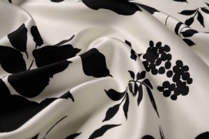 Tessuto di raso ecologico in Rayon 100% (viscosa) Design personalizzato con stampa digitale per abbigliamento e abiti da ragazzo senza MOQ - Product Image 4