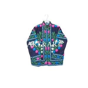 Veste courte en velours bohème à fleurs brodée à la main, doublure en coton matelassé écologique, faite à la main pour femmes - Product Image 3