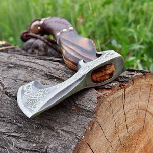 Hacha Vikinga Hecha a Mano Personalizada de Thewizcrafts, Cabeza de Acero con Alto Contenido de Carbono, Mango de Madera de Fresno, Funda de Cuero - Product Image 2