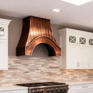 Cappuccio di ventilazione da cucina in rame ad arco personalizzato lavorato a mano con finitura spazzolata Color caffè mediterraneo/Tuscan Villa cappa - Product Image 5