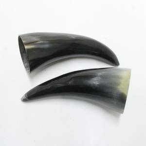 CORNE NATURELLE DE MEILLEURE QUALITÉ Célébrez Noël avec une corne à boire Viking authentique pour l'hydromel et les acclamations des fêtes - Product Image 2