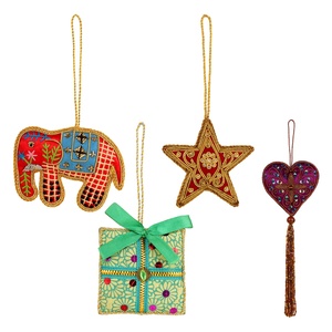 Décorations de Noël en satin de velours perlé brodé à la main Formes personnalisées Ornement Père Noël Chaussettes Girafe Éléphant PAON - Product Image 6