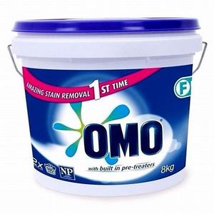 Cápsulas de detergente líquido omo para uso en el baño - Product Image 4