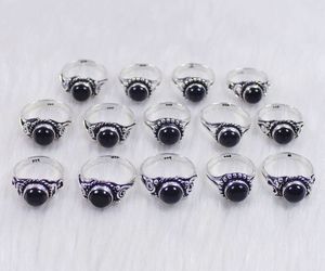 Anillos de piedras preciosas de ónix negro Natural pulido a mano de diseñador Ajuste de bisel de estilo informal para venta al por menor - Product Image 3