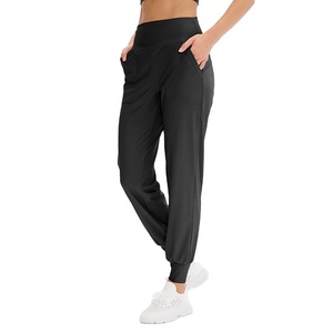 Pantalons de survêtement slim pour femmes Fournisseur direct usine OEM Pantalons de jogging fuselés en gros Pantalons de survêtement respirants pour femmes - Product Image 1