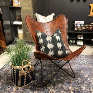 Chaise pliante en cuir papillon rustique cadre en fer enduit de poudre pour salon extérieur ou chambre idée cadeau de Noël - Product Image 1