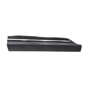 Moulure de porte avant droite Renault Espace 5ème Série 801860267R (14>) - Product Image 1