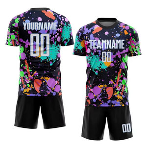 Tenue de sport de football sur mesure avec impression par sublimation intégrale, combinaison maillot et short - Product Image 1