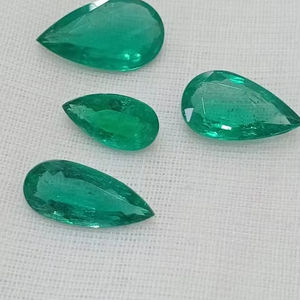 หินสังเคราะห์มรกตขนาด7x5มม. 3กก. พลอยเทียมไฮโดรเทอร์มอลทรงแปดเหลี่ยม - Product Image 2