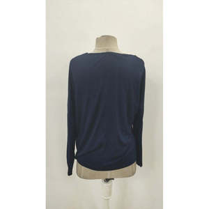 Chemisier en viscose à manches longues et col en V pour femme, 37956 - Bleu marine - Product Image 6