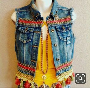 เสื้อกั๊กยีนส์ปักลายตัวหนาและสวยงามอเนกประสงค์พิมพ์ลายคู่มือเทรนด์เหนือกาลเวลาเสื้อนอกครอปสไตล์วินเทจ - Product Image 4